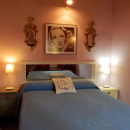 Pensión Casa Candana 3*